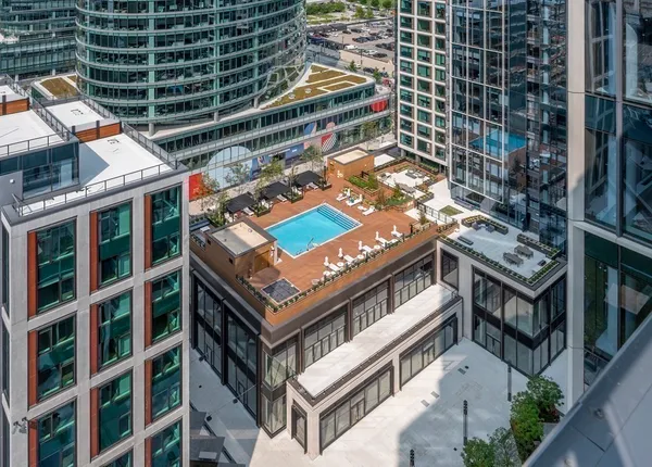 $9,800 | 135 Seaport Boulevard, Unit 2001, Boston, MA 02210