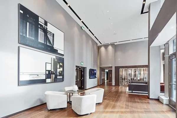 $9,800 | 135 Seaport Boulevard, Unit 2001, Boston, MA 02210