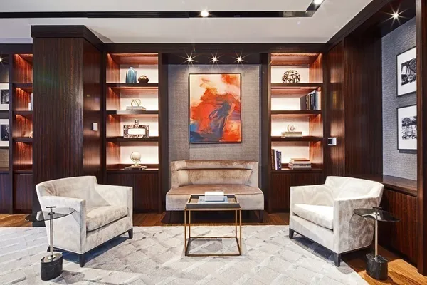 $9,800 | 135 Seaport Boulevard, Unit 2001, Boston, MA 02210