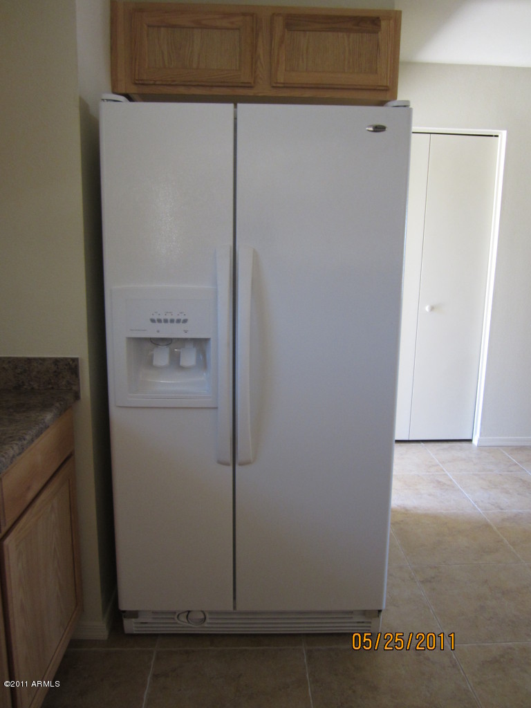 3529 West Shangri-la Road Phoenix, AZ 85029 - Photo 9 of 10 New fridge w/ water and ice maker