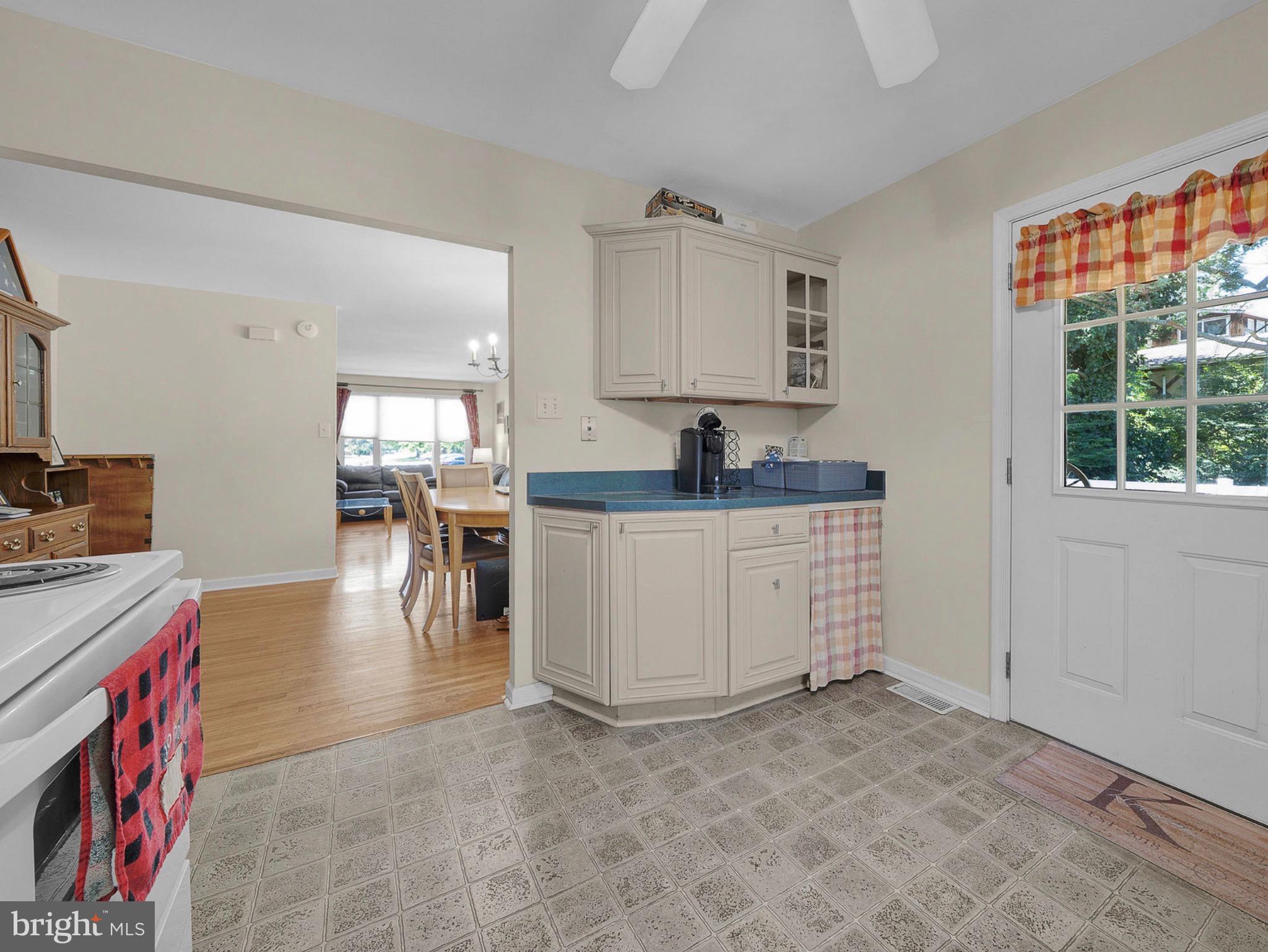 229 Greene Road Warminster, PA 18974 - Photo 18 of 30