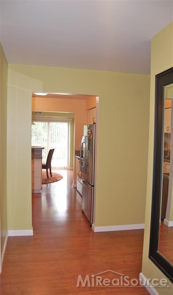 1673 Riverside Drive, Unit 41 Rochester, MI 48309 - Photo 23 of 26 31200001-22.JPG
