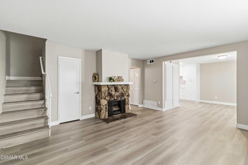 569 Spring Road, Unit 50 Moorpark, CA 93021 - Photo 9 of 58