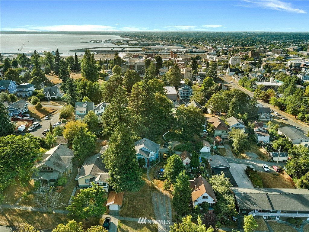1011 Key Street Bellingham, WA 98225 - Photo 8 of 12 Gallery Image 8