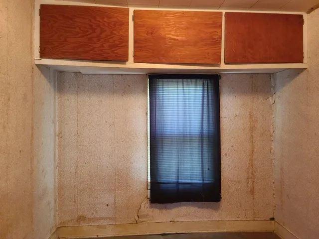 $27,000 | 1015 North Plum Street, Wellington, KS 67152