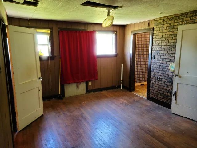 $27,000 | 1015 North Plum Street, Wellington, KS 67152