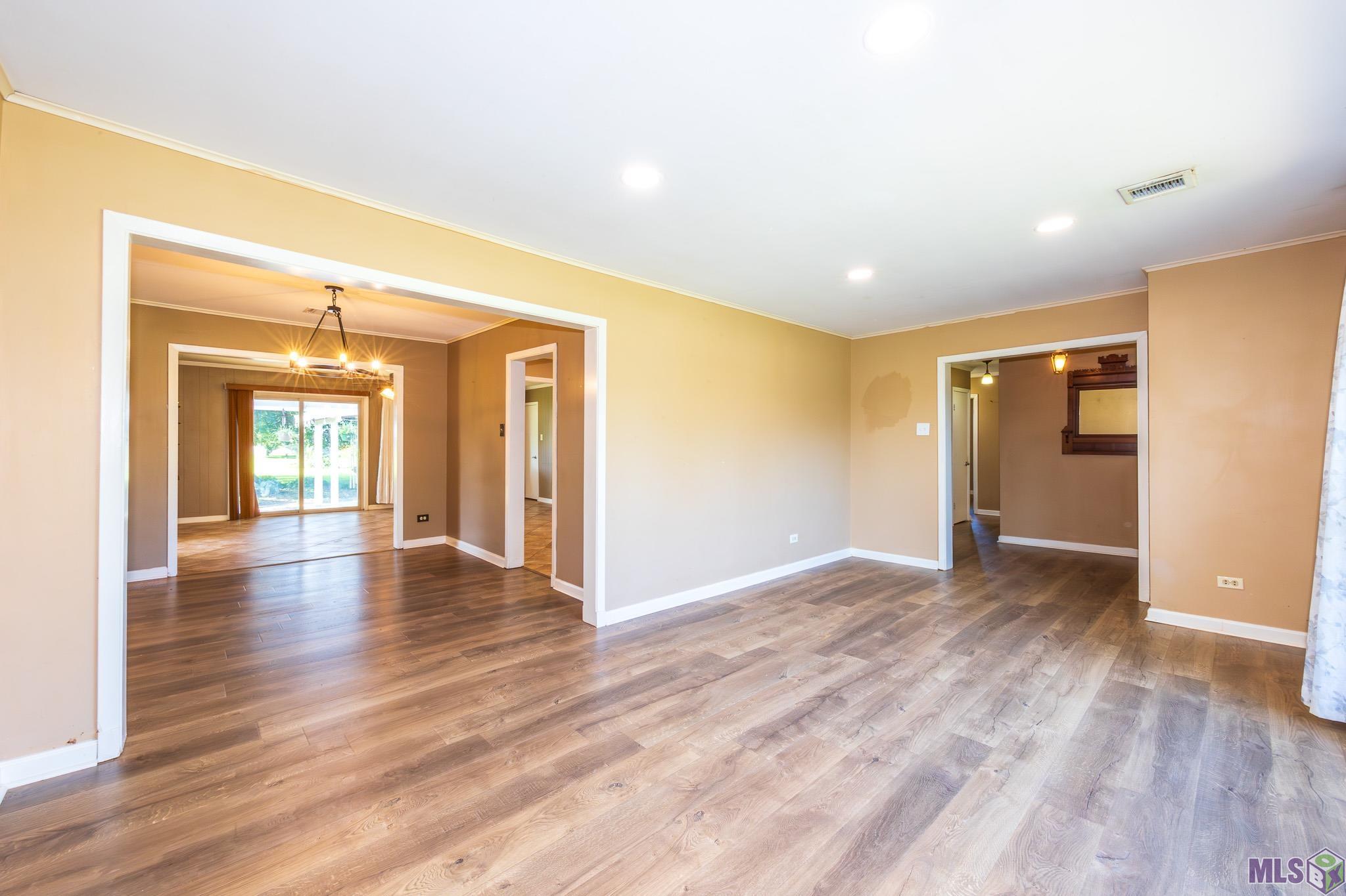 3426 Highway 1 Raceland, LA 70394 - Photo 11 of 35