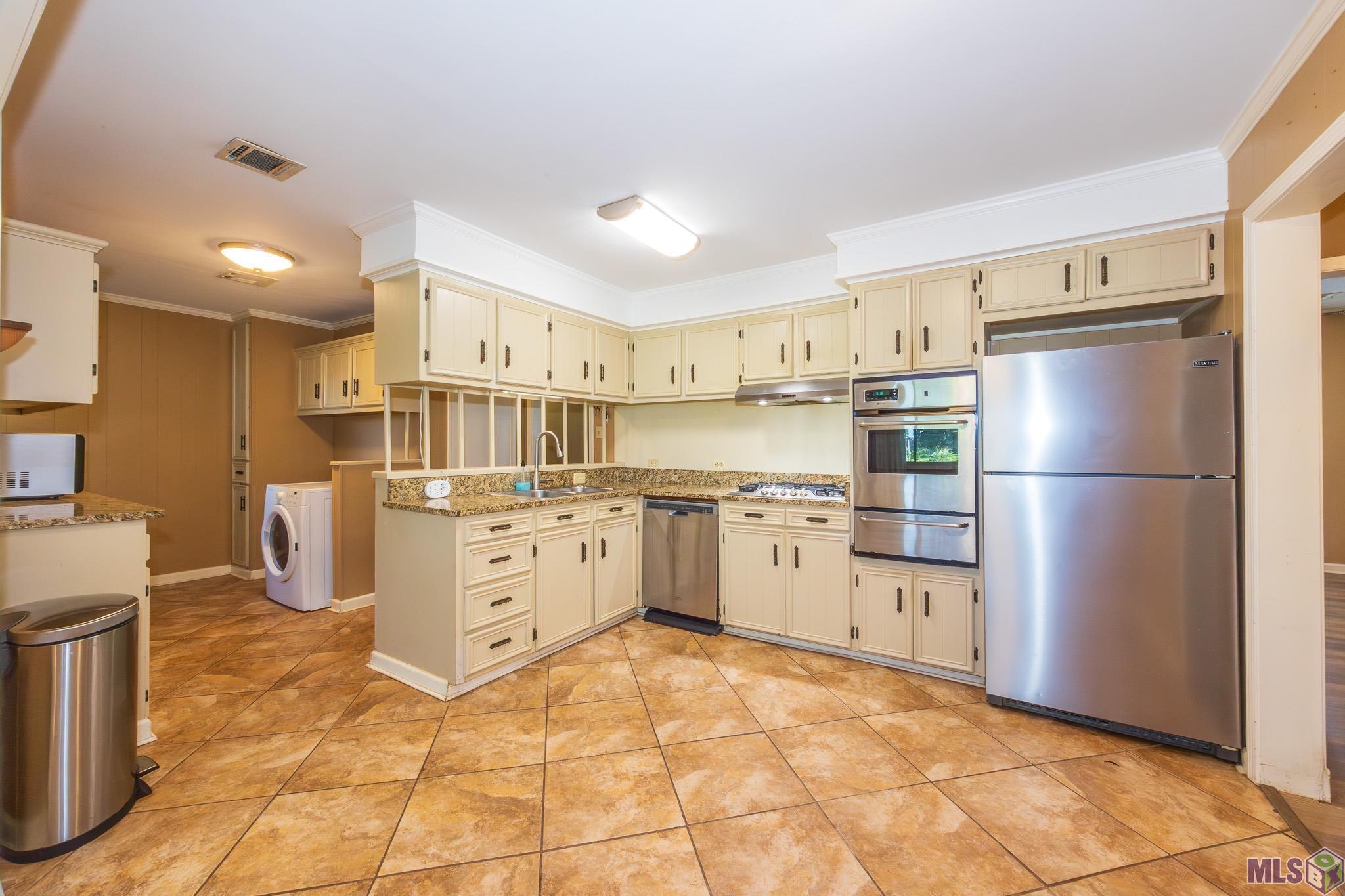 3426 Highway 1 Raceland, LA 70394 - Photo 7 of 35