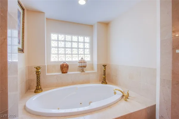 $9,000 | 8808 Tierra Hope Court, Las Vegas, NV 89143