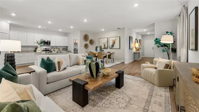 $2,280 | 114 Red Maple Way, Adairsville, GA 30103