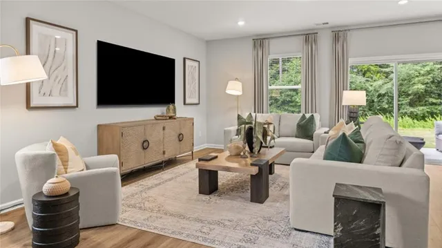 $2,280 | 114 Red Maple Way, Adairsville, GA 30103