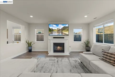 $1,099,000 | 5341 Promontory Way, Antioch, CA 94531
