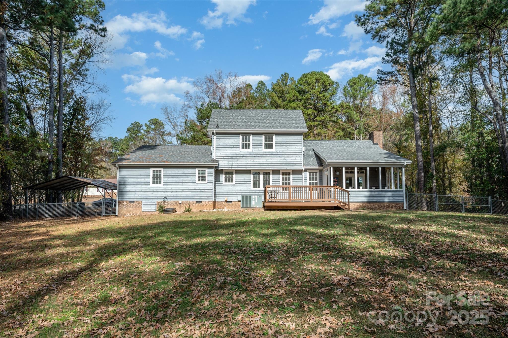 302 Nottingham Way Wadesboro, NC 28170 - Photo 29 of 30 a front view of a house with a garden