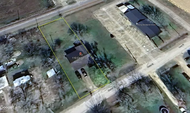 $1,400 | 110 Cedar Street, Louise, TX 77455