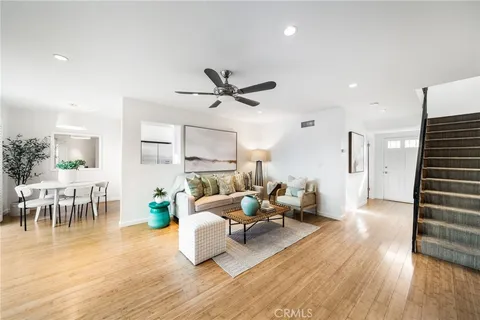 $1,095,000 | 1741 Tustin Avenue, Unit 5C, Costa Mesa, CA 92627