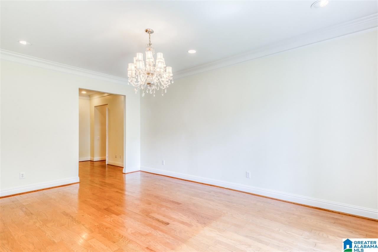24 Woodhill Road Birmingham, AL 35213 - Photo 22 of 49