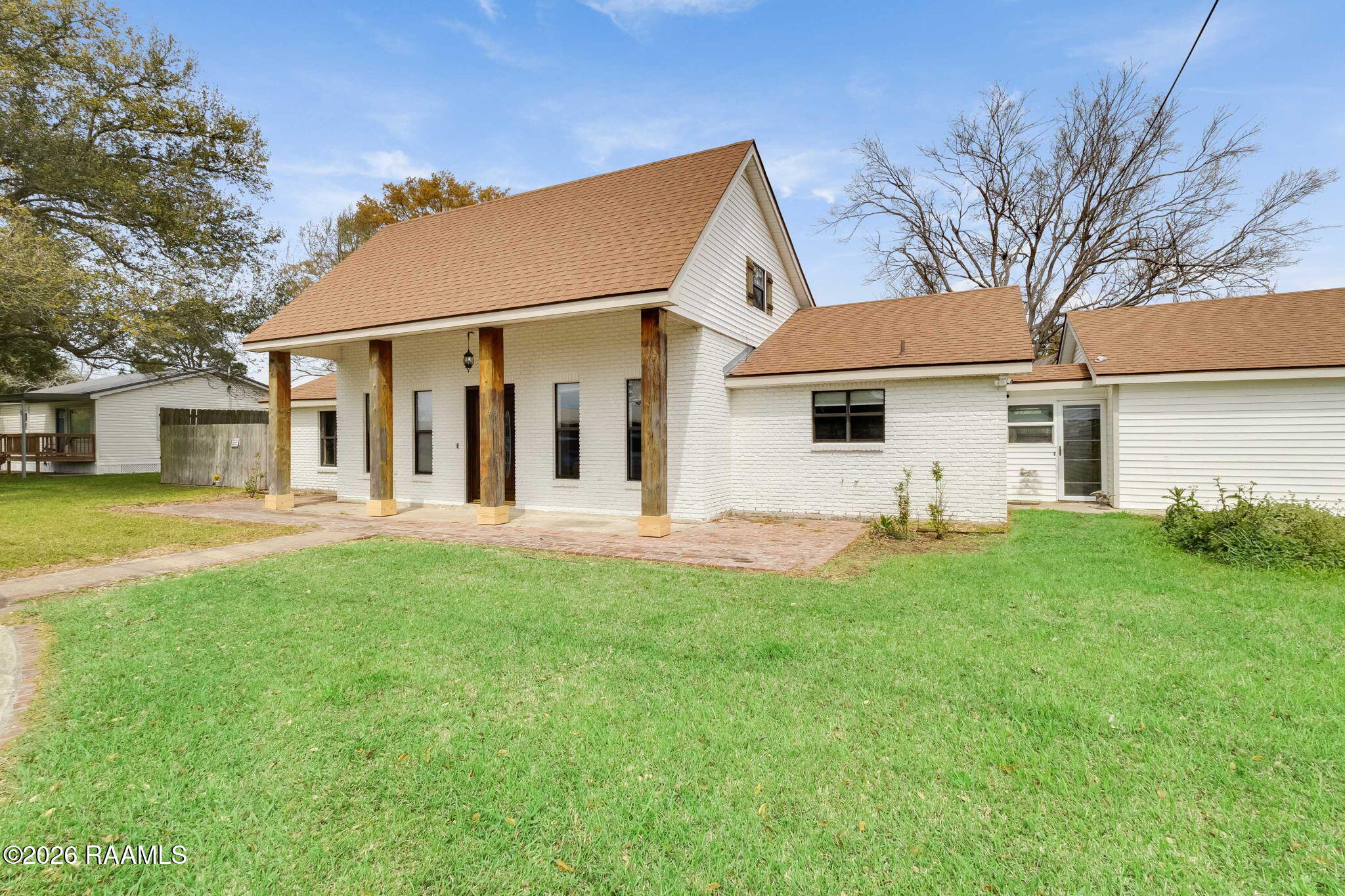 402 Sellers Road Duson, LA 70529 - Photo 3 of 25 24-web-or-mls-402 Sellers Rd-23