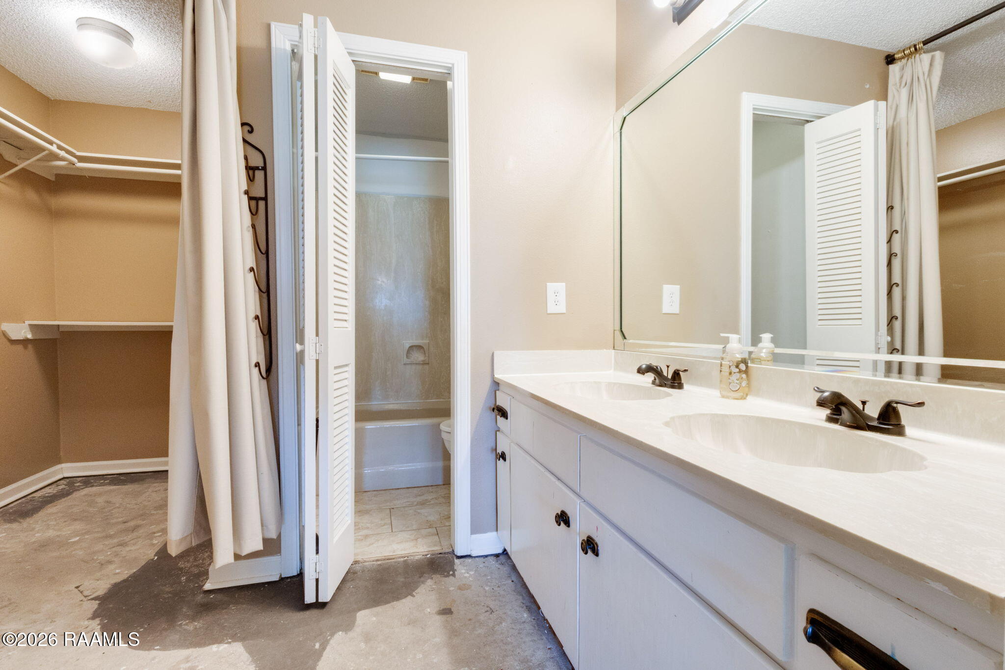 402 Sellers Road Duson, LA 70529 - Photo 8 of 25 6-web-or-mls-402 Sellers Rd-5