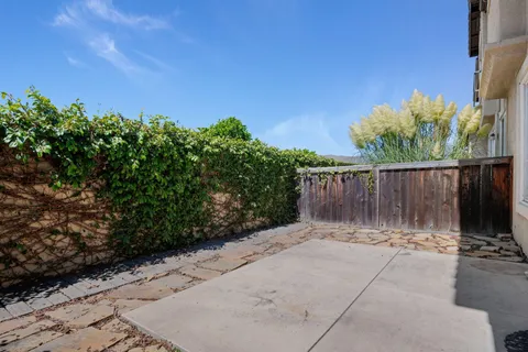 $1,095,000 | 565 Sweet Rain Place, Goleta, CA 93117