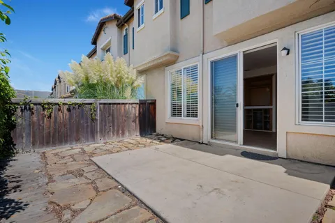 $1,095,000 | 565 Sweet Rain Place, Goleta, CA 93117