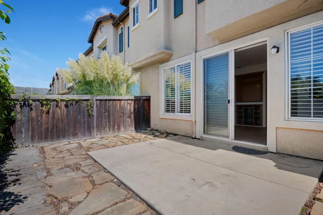 $1,175,000 | 565 Sweet Rain Place, Goleta, CA 93117