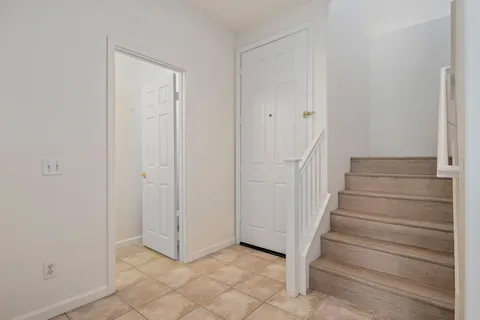 $1,095,000 | 565 Sweet Rain Place, Goleta, CA 93117