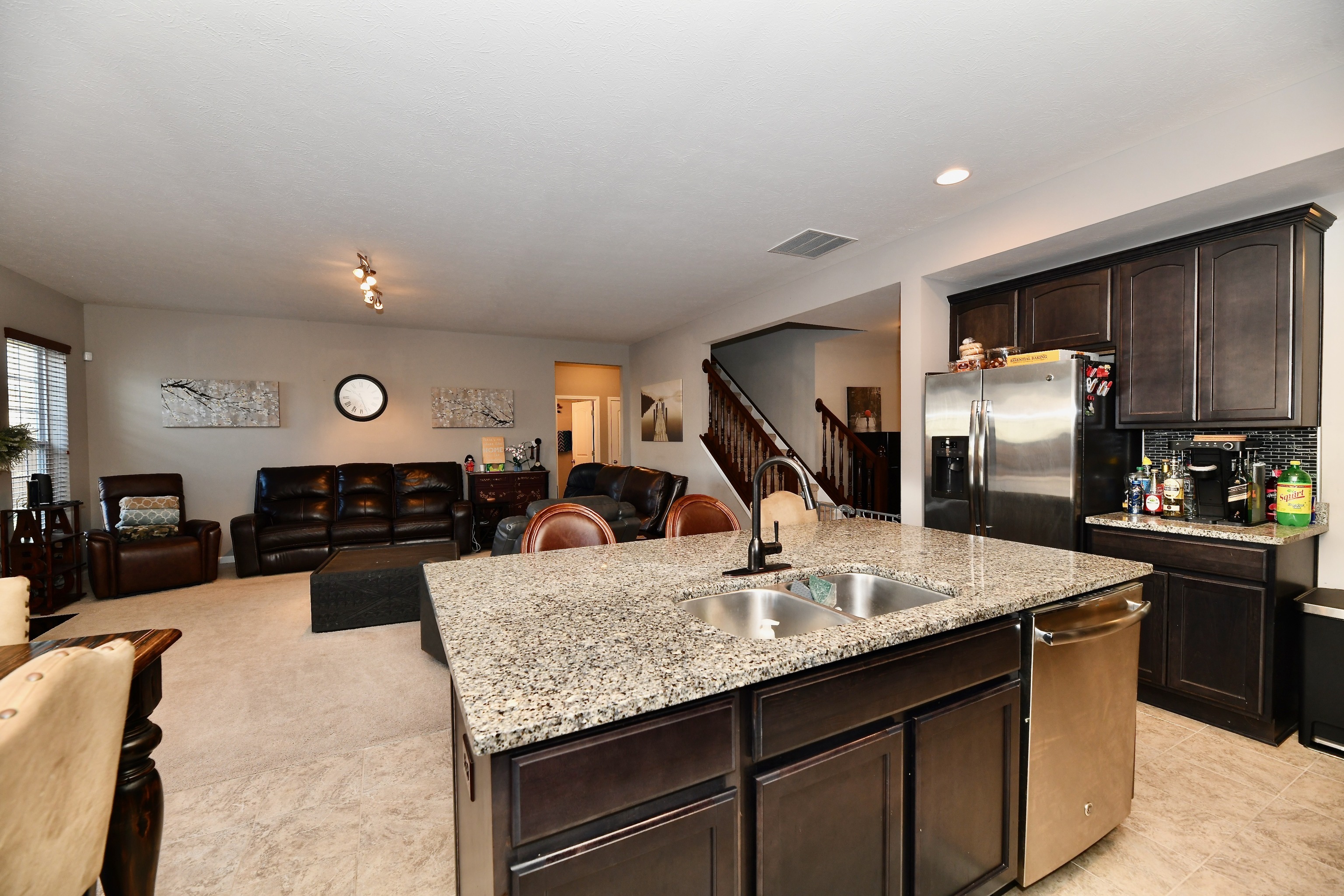 8036 Kilborn Way Avon, IN 46123 - Photo 11 of 37