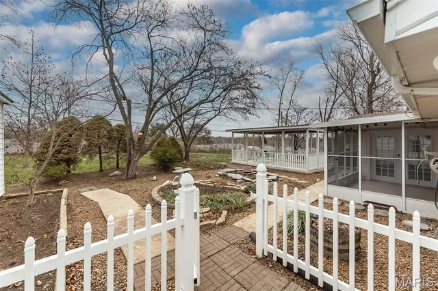 $400,000 | 2949 Oetting Drive, St. Charles, MO 63303