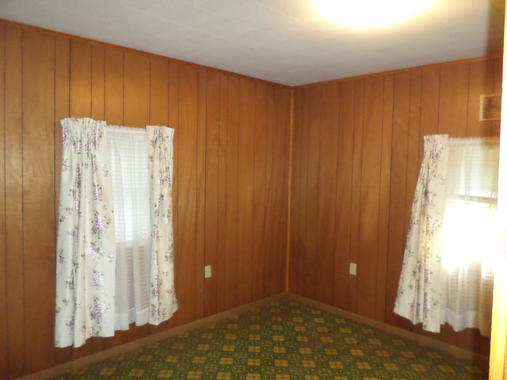 511 East 6th Street Rochester, IN 46975 - Photo 12 of 13