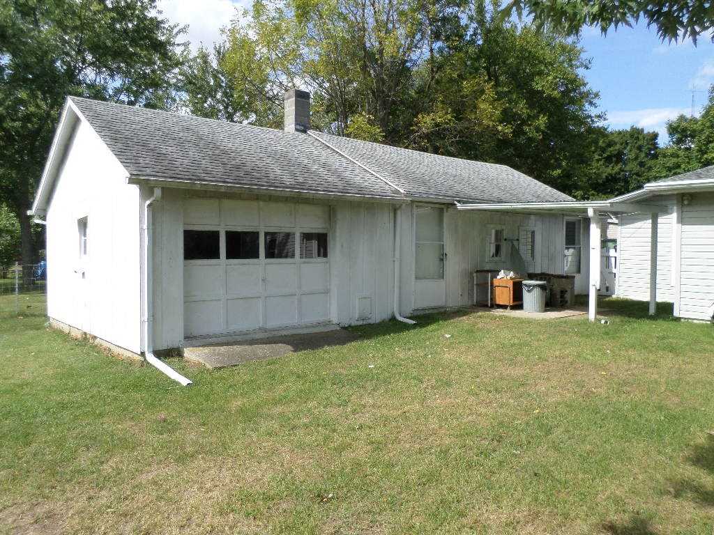 511 East 6th Street Rochester, IN 46975 - Photo 4 of 13