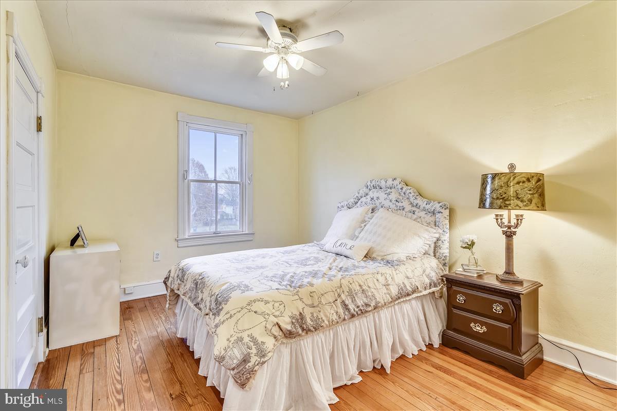 15 High Street Round Hill, VA 20141 - Photo 34 of 57 Bedroom1