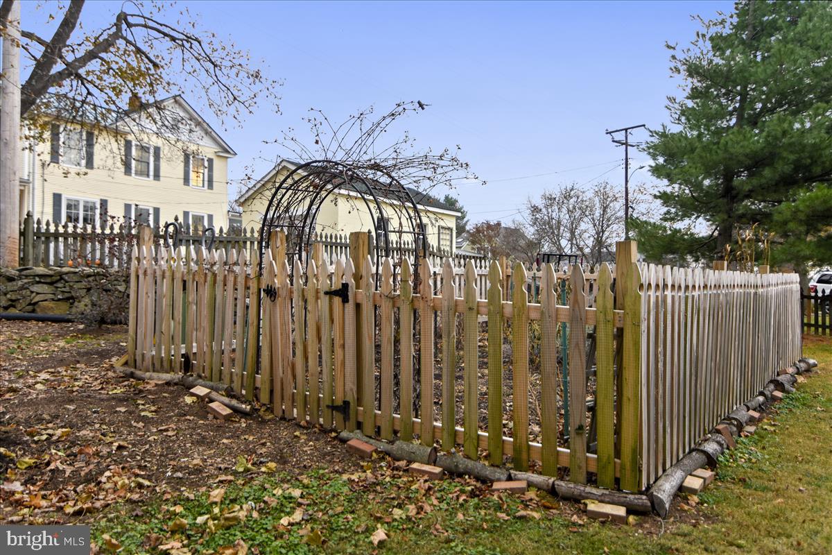 15 High Street Round Hill, VA 20141 - Photo 49 of 57 Vegetable Garden