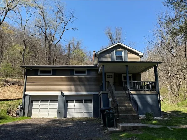 $1,500 | 3145 Jacks Run Road, White Oak, PA 15131