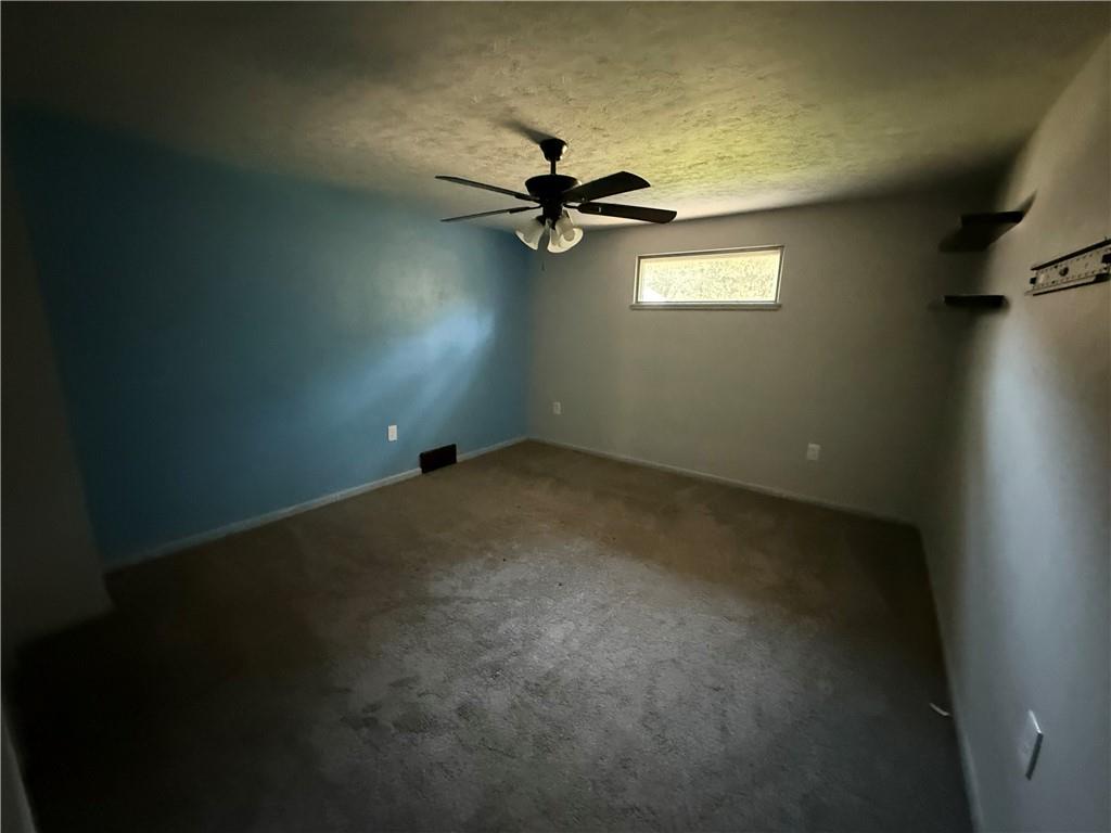 3145 Jacks Run Road White Oak, PA 15131 - Photo 14 of 19