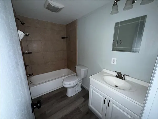 $1,500 | 3145 Jacks Run Road, White Oak, PA 15131