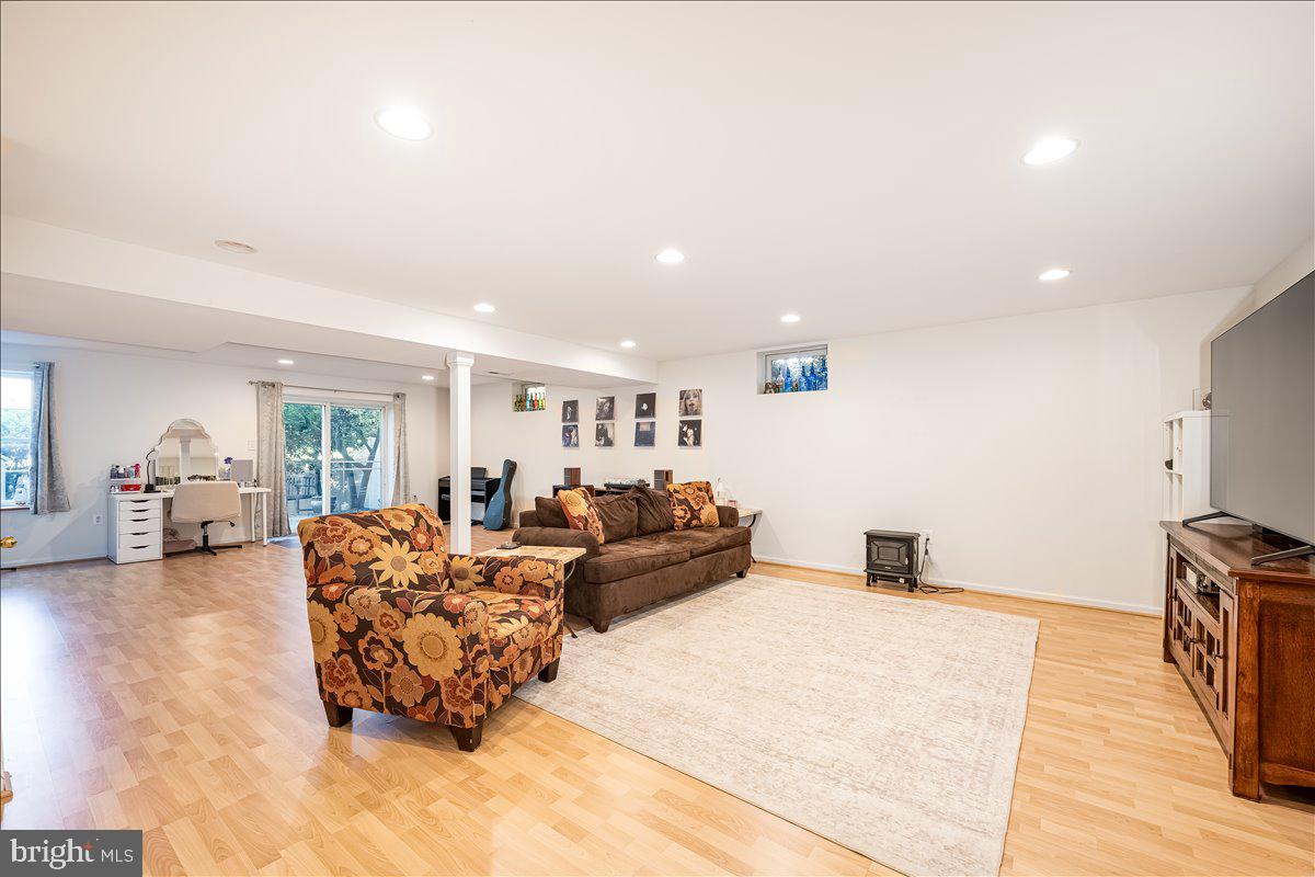 5720 Little Spring Way Frederick, MD 21704 - Photo 56 of 77