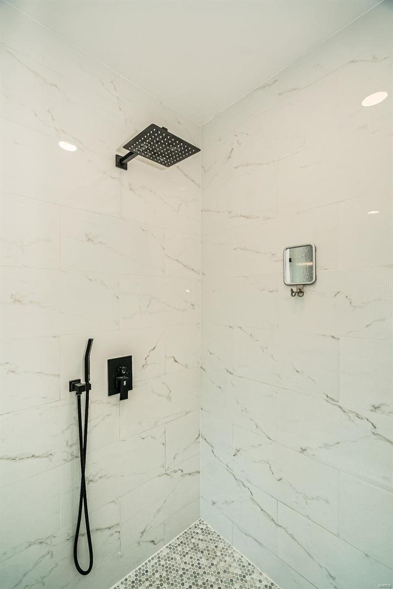 5554 Kerth Road St. Louis, MO 63128 - Photo 32 of 65 Gallery Image 32