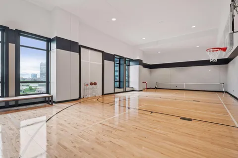 $1,090,000 | 1111 West River Parkway, Unit 23D, Minneapolis, MN 55415