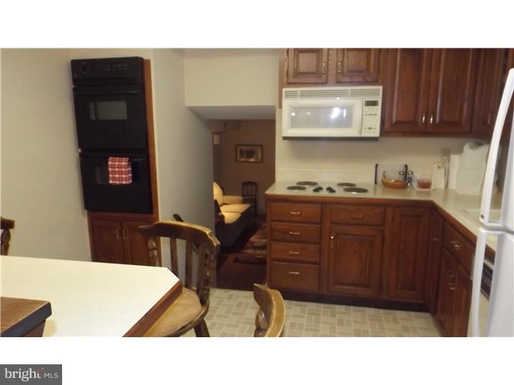 1048 Red Barn Road Warminster, PA 18974 - Photo 7 of 23 Gallery Image 7