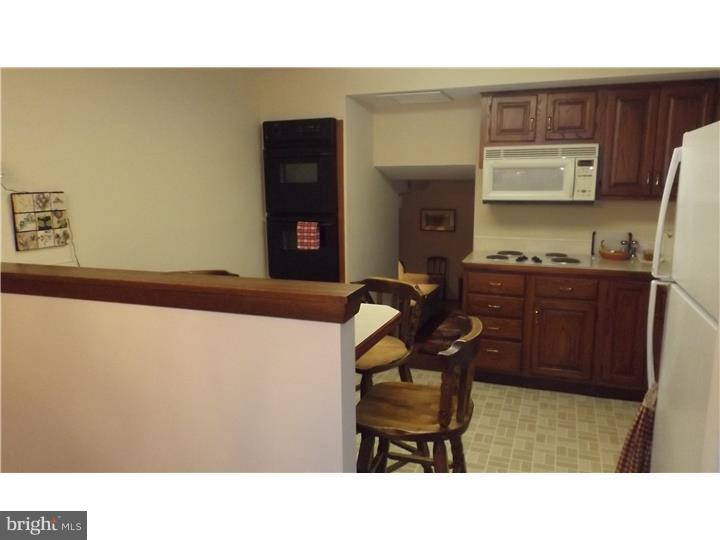 1048 Red Barn Road Warminster, PA 18974 - Photo 9 of 23 Gallery Image 9