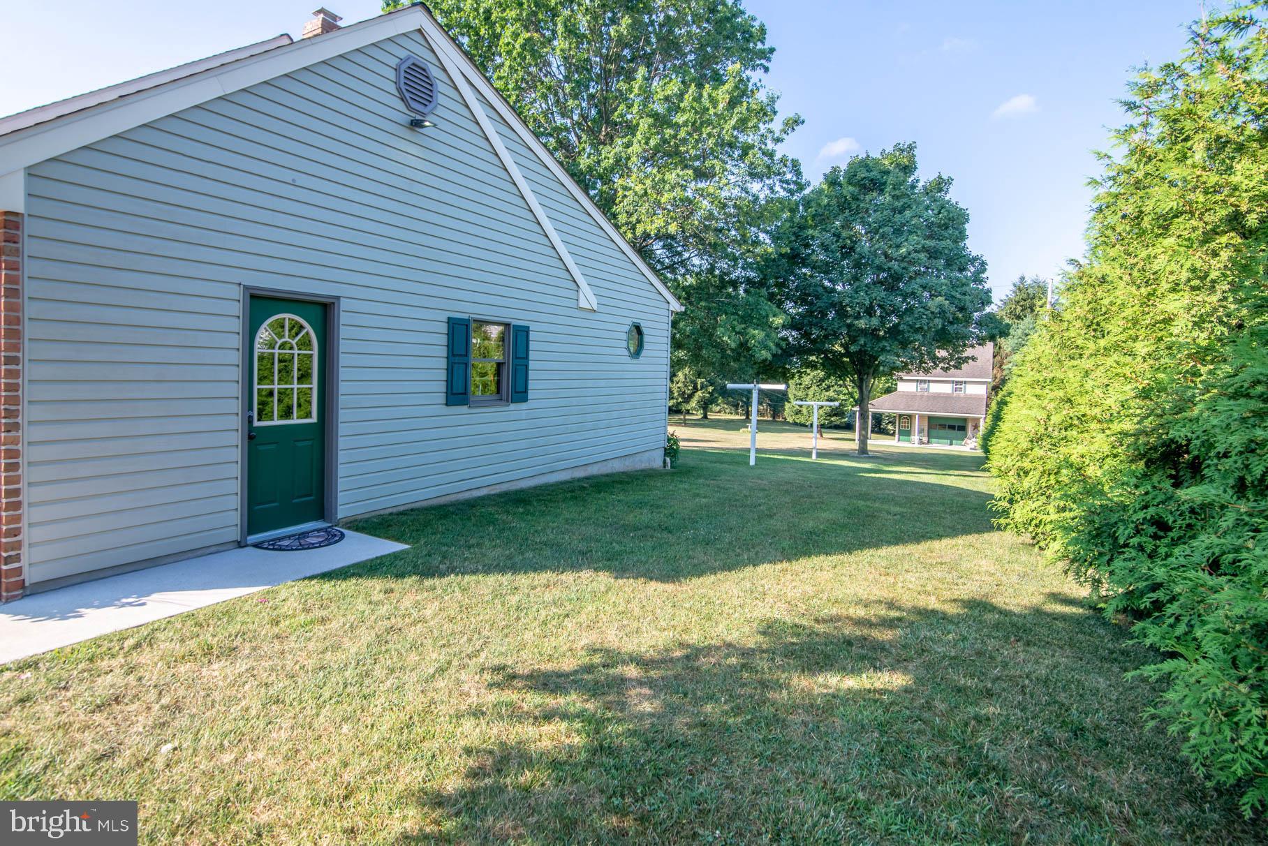 3337 Smoketown Road Spring Grove, PA 17362 - Photo 14 of 74