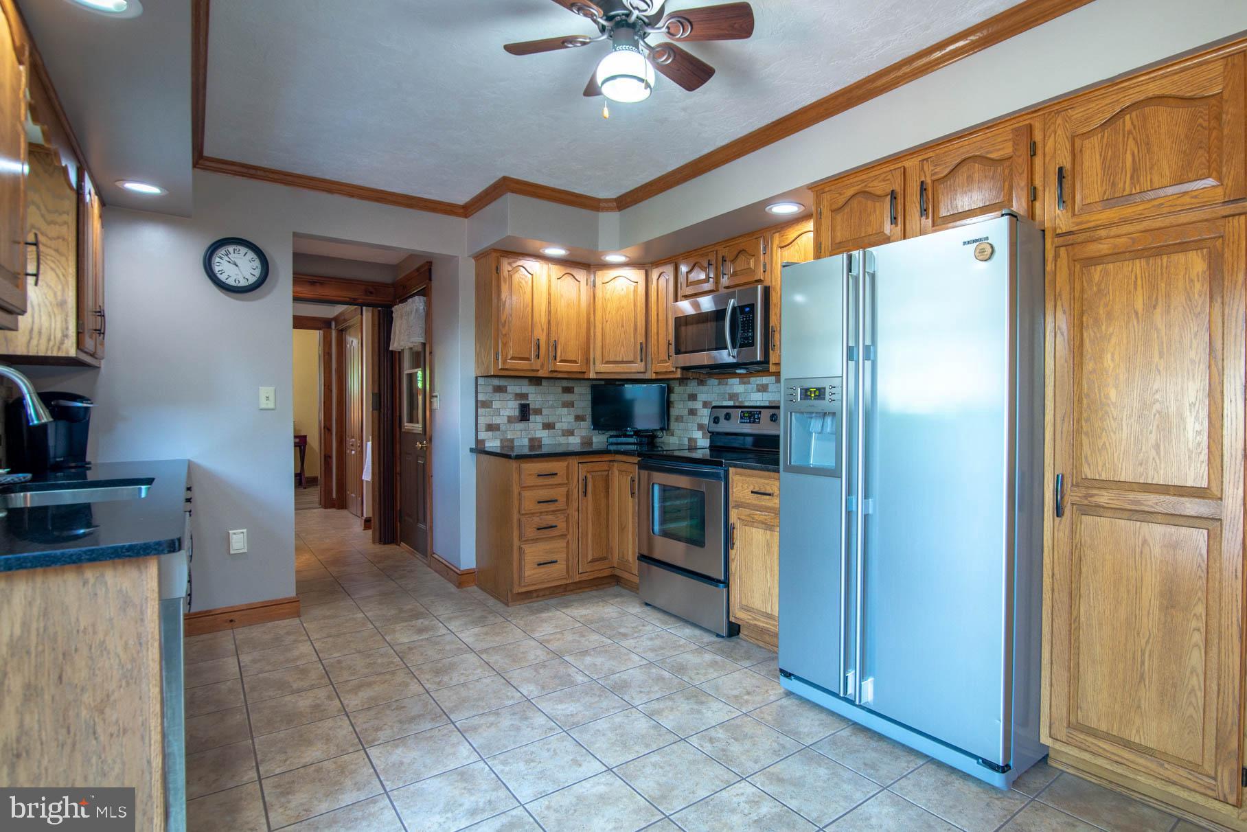 3337 Smoketown Road Spring Grove, PA 17362 - Photo 38 of 74