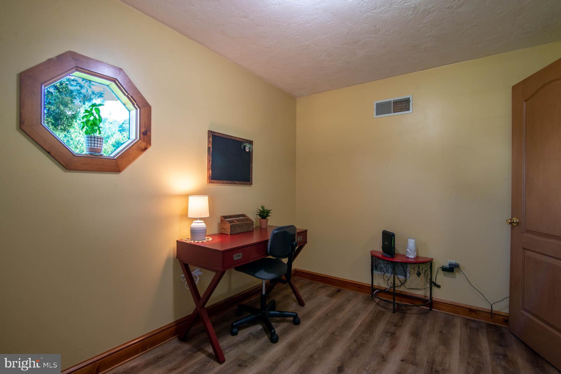 3337 Smoketown Road Spring Grove, PA 17362 - Photo 46 of 74