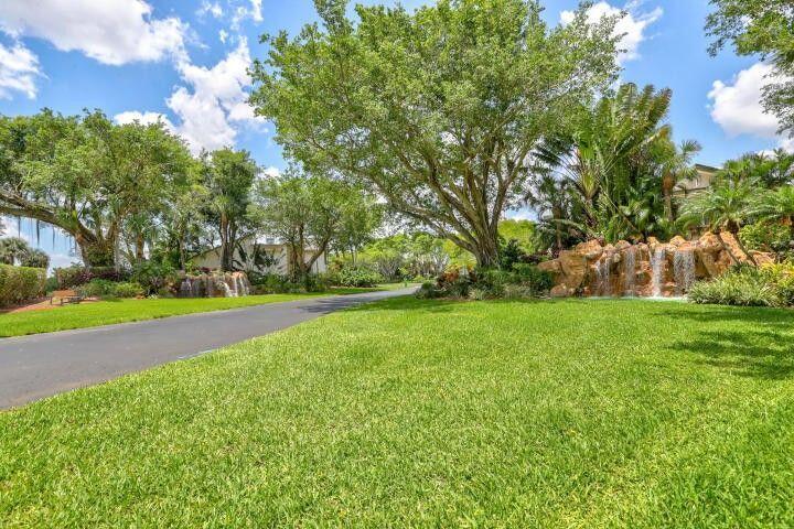6042 Glendale Drive, Unit D4 Boca Raton, FL 33433 - Photo 12 of 12 6042GlendaleForSale 14