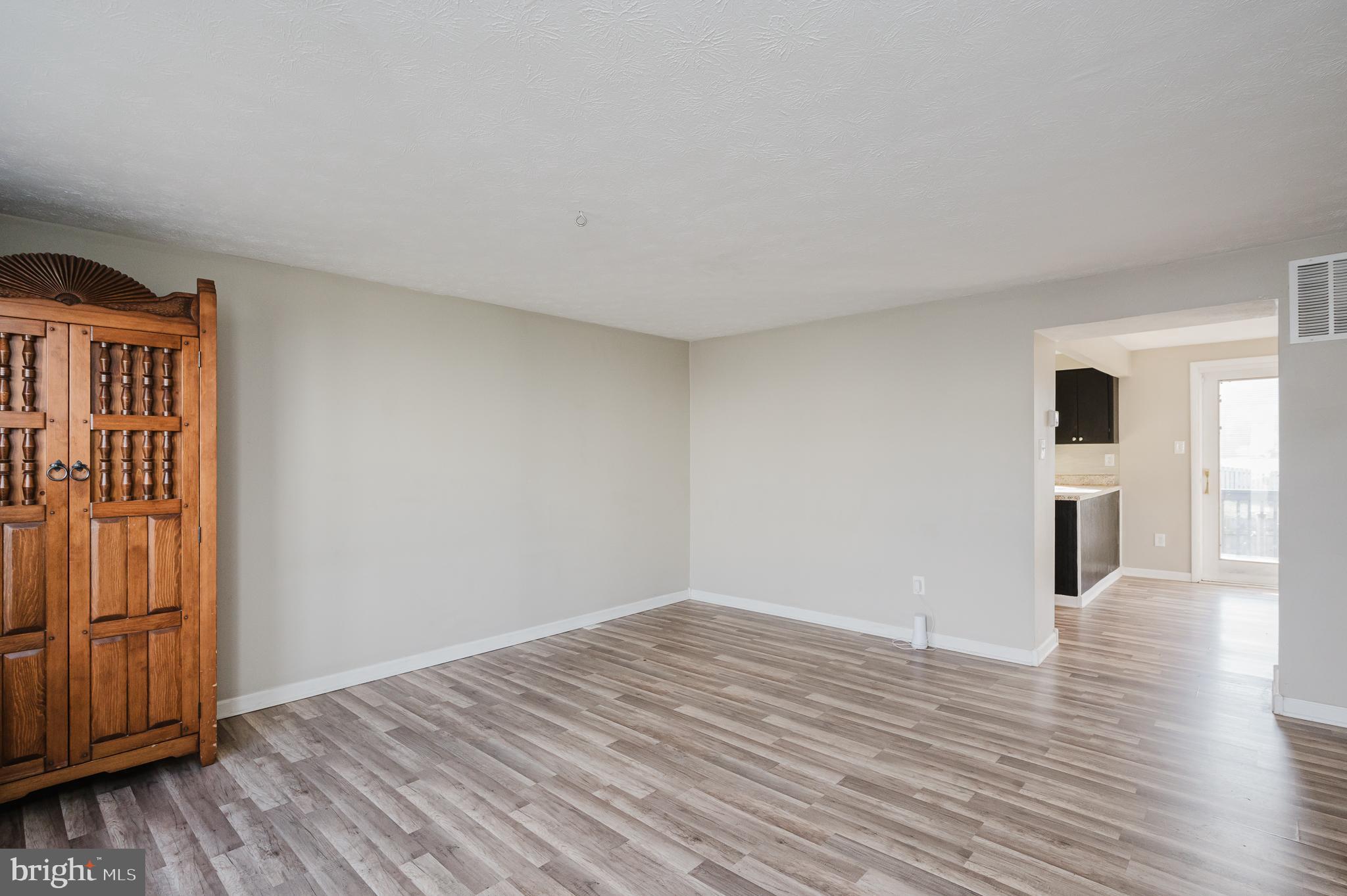 4044 Rustico Road Middle River, MD 21220 - Photo 5 of 45 Neutral Gray Walls