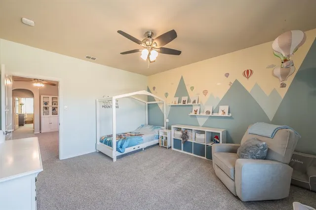 wooden floor and closet in a room