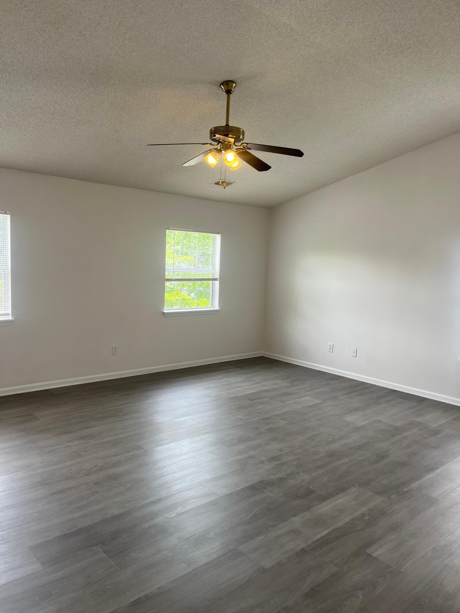 2452 Melville Road North Charleston, SC 29406 - Photo 11 of 18 11