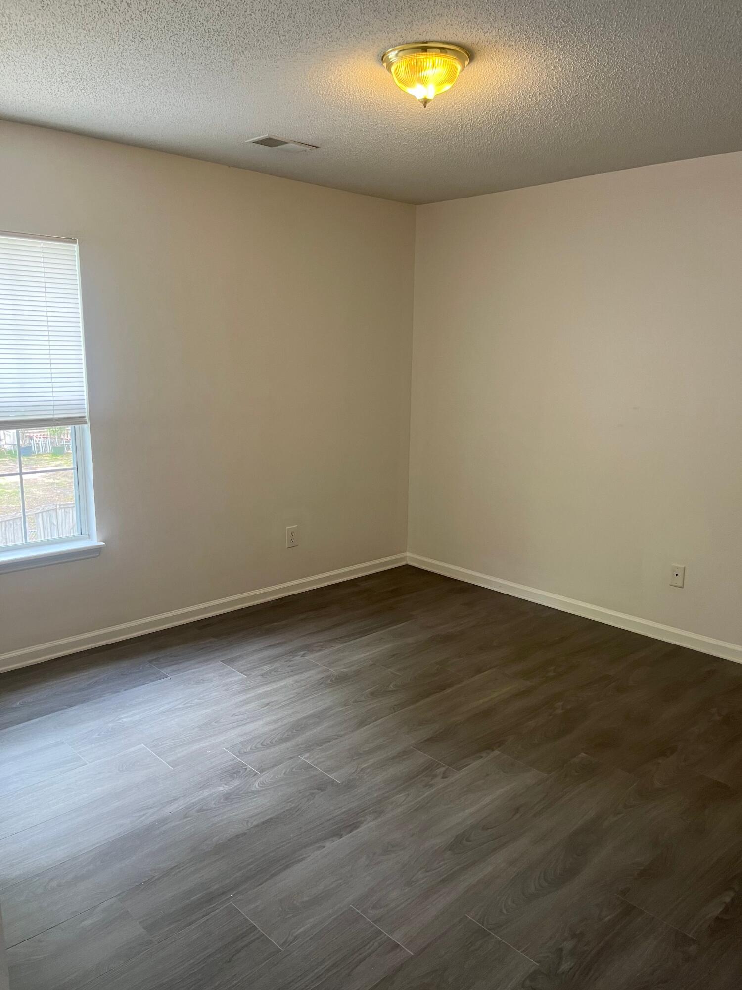 2452 Melville Road North Charleston, SC 29406 - Photo 17 of 18 17
