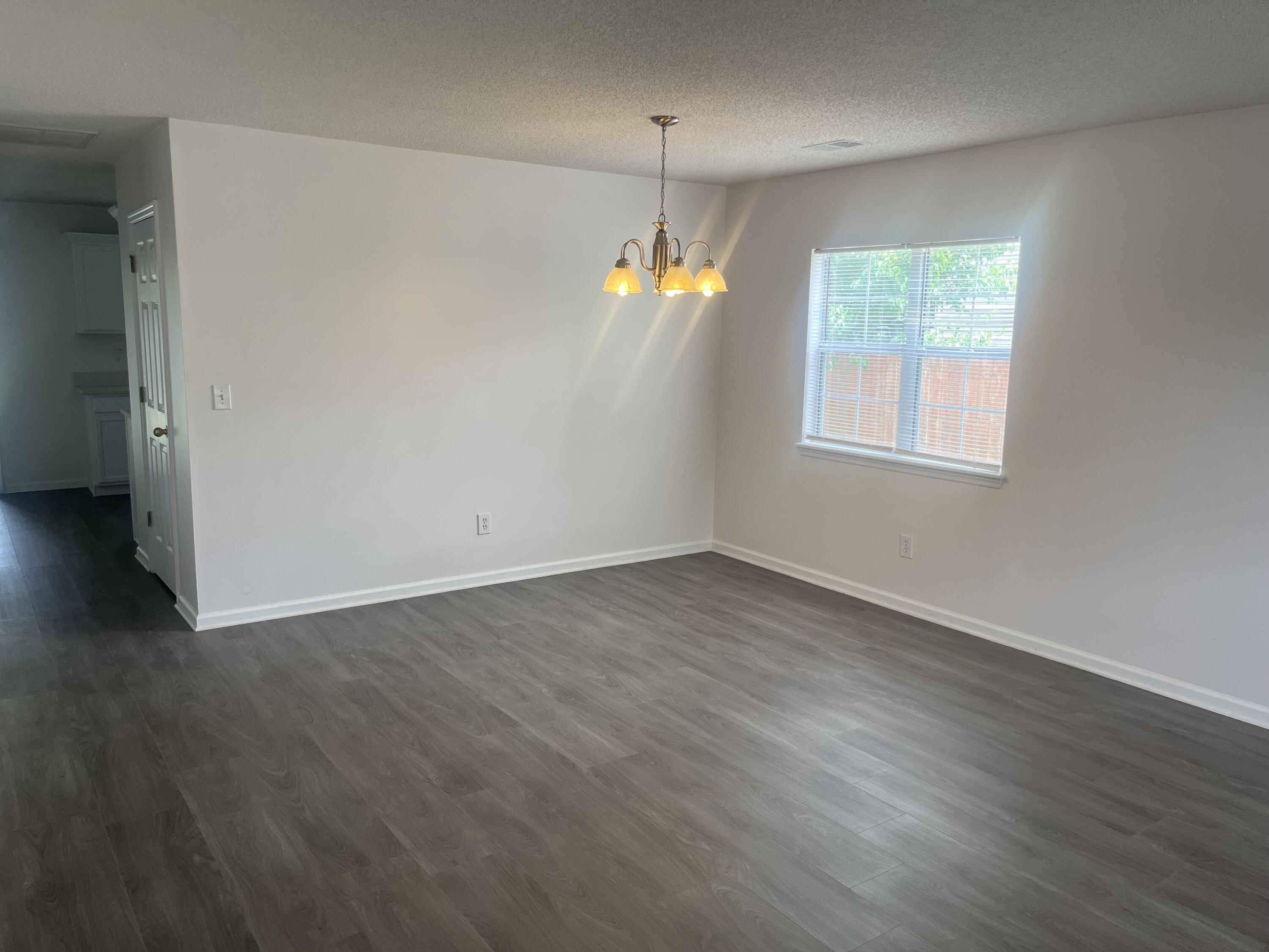 2452 Melville Road North Charleston, SC 29406 - Photo 3 of 18 3