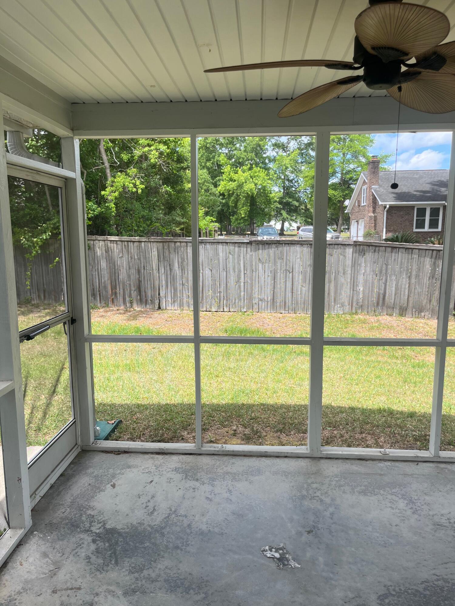 2452 Melville Road North Charleston, SC 29406 - Photo 7 of 18 7